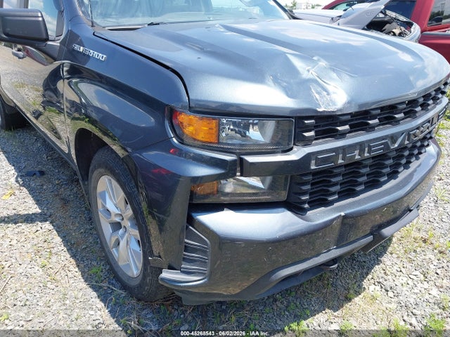 Chevrolet Silverado 1500 Custom