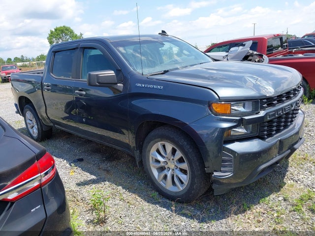 Salvage Chevrolet Silverado 1500 Image