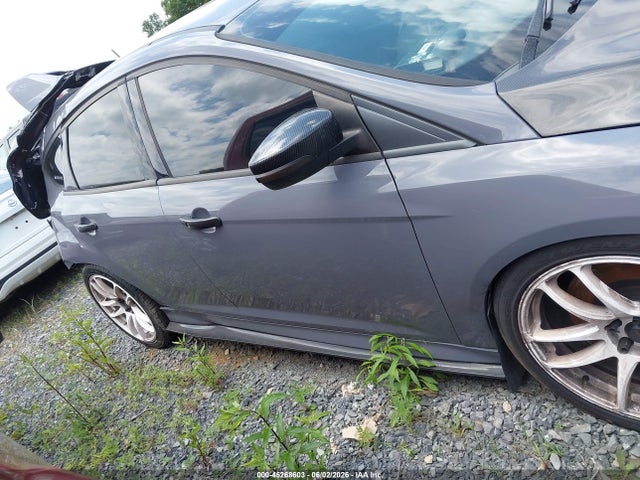 Ford Focus Rs