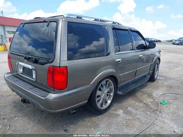Lincoln Navigator