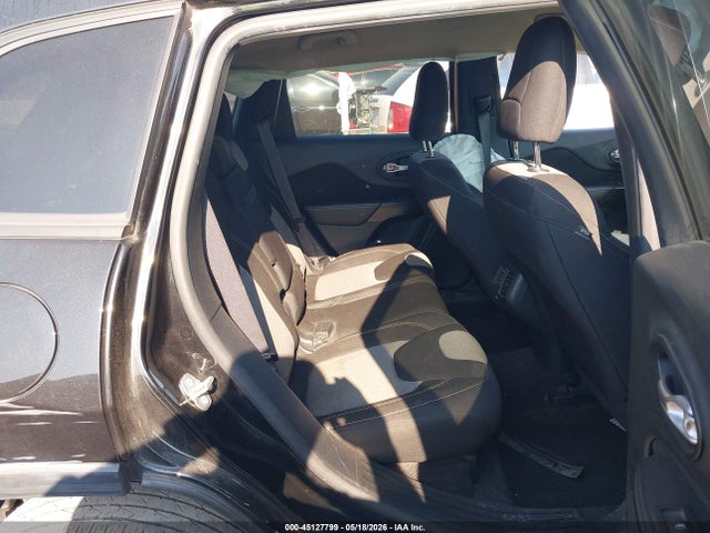 Jeep Cherokee Sport