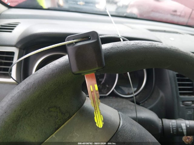 Nissan Versa 1.8s