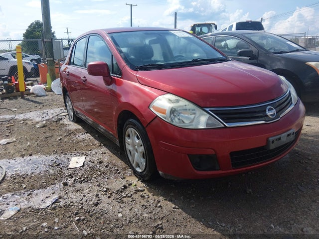 Salvage Nissan Versa Image
