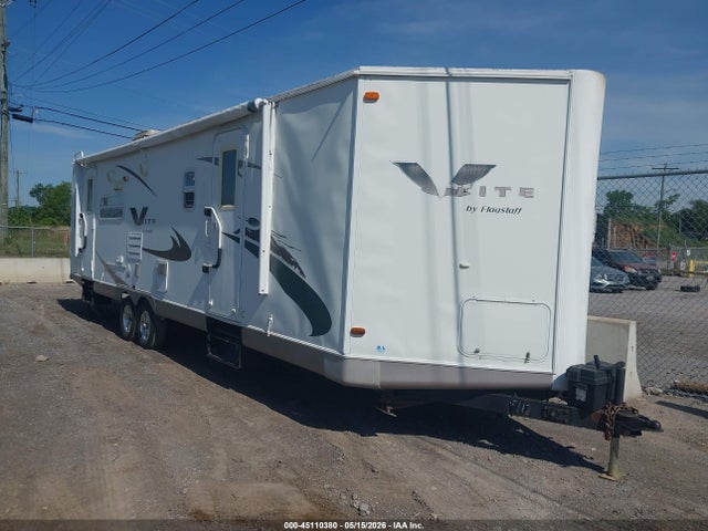 Salvage Forest River Flagstaff Lite Weight Trailers Image