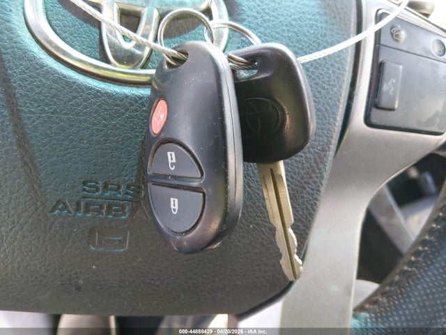 Toyota Tacoma Base V6