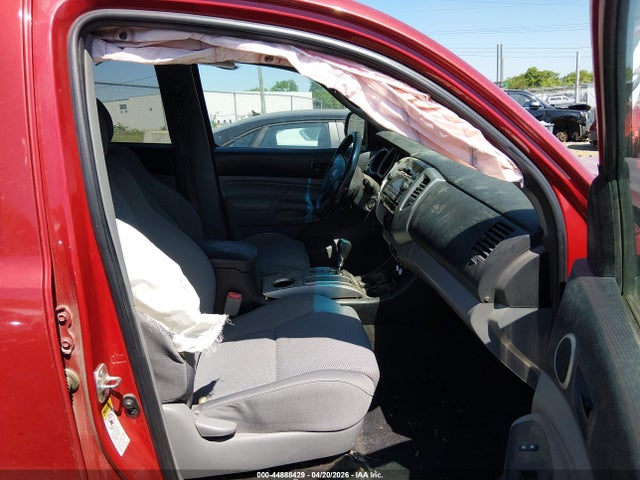 Toyota Tacoma Base V6
