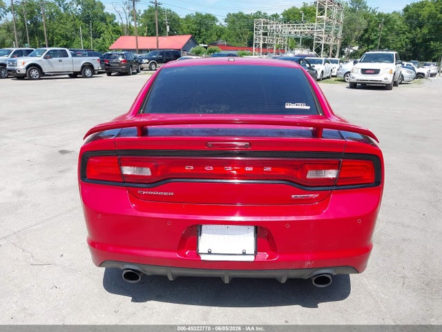 Dodge Charger Srt8