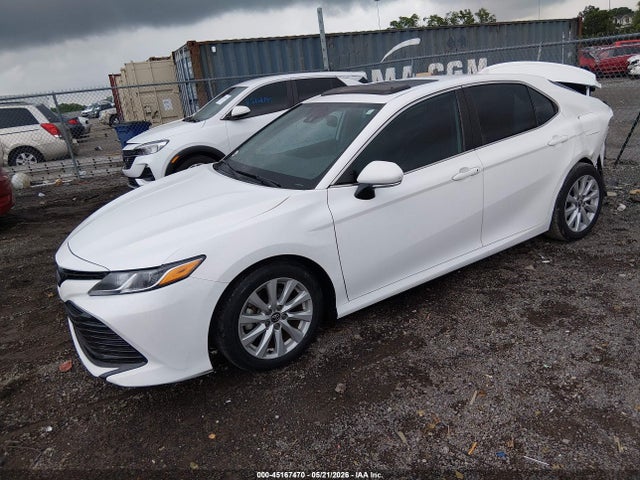 Toyota Camry Le