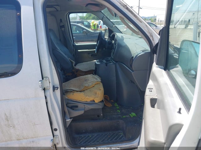 Ford E-250
