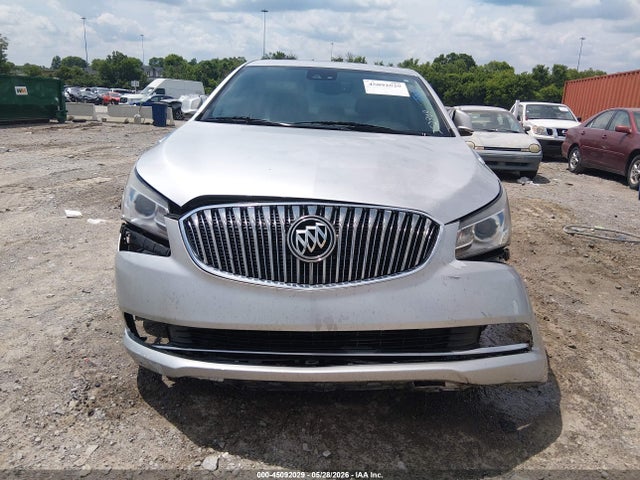 Buick LaCrosse Sport Touring