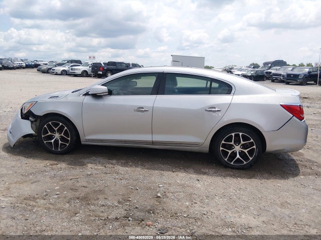 Buick LaCrosse Sport Touring