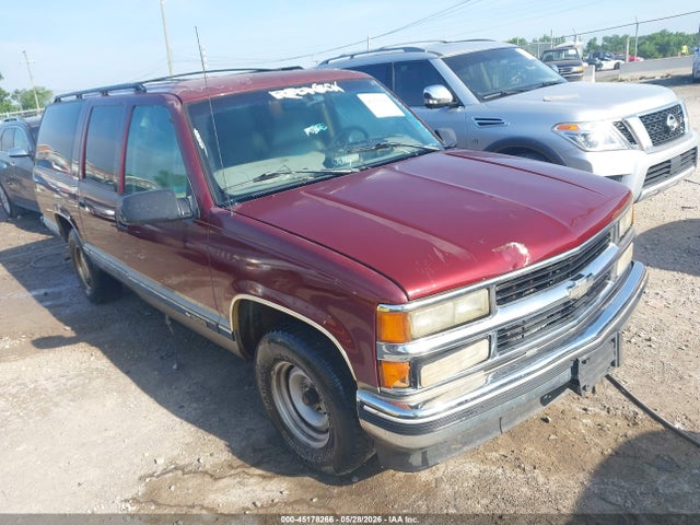 Salvage Chevrolet Suburban 1500 Image