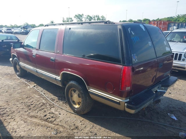 Chevrolet Suburban 1500