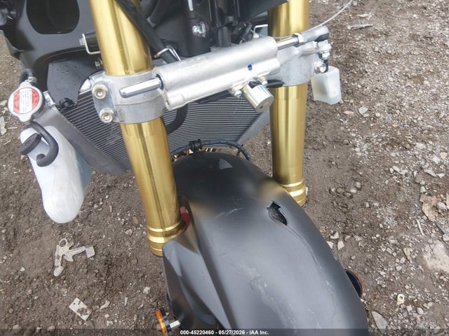 Suzuki Gsx-r750