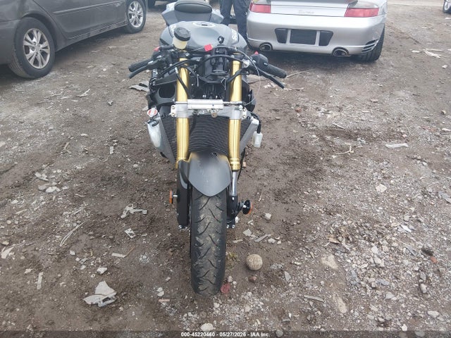 Suzuki Gsx-r750