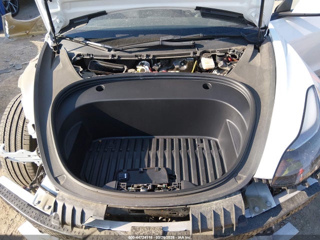 Tesla Model 3 Long Range Dual Motor All-wheel Drive