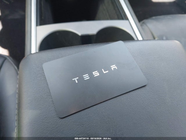Tesla Model 3 Long Range Dual Motor All-wheel Drive