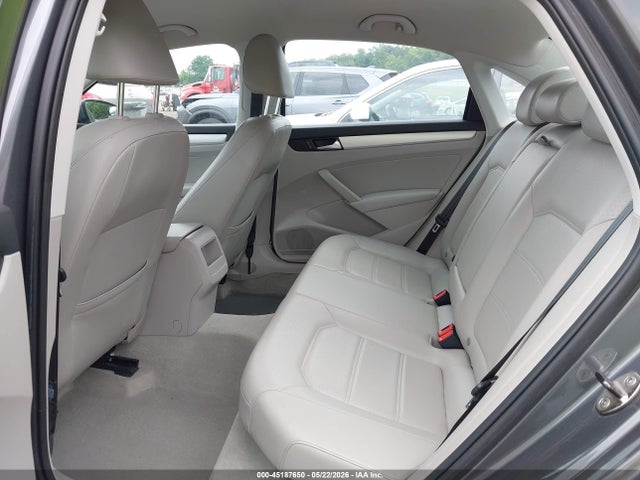 Volkswagen Passat 2.5l Se