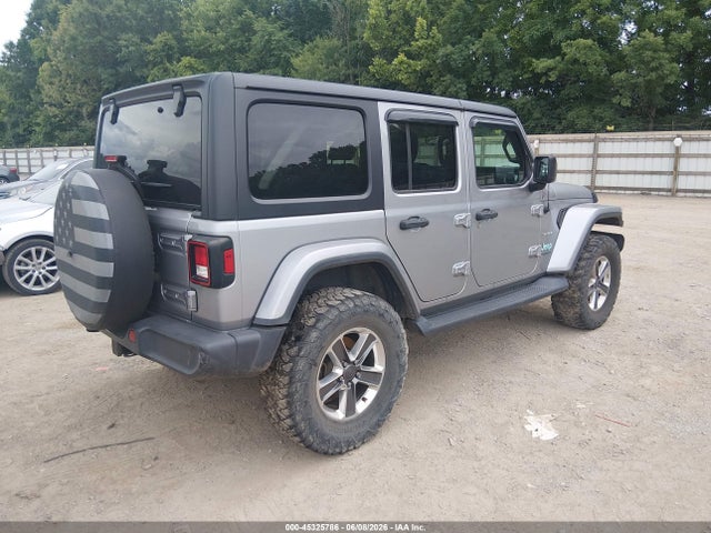 Jeep Wrangler Sahara 4x4