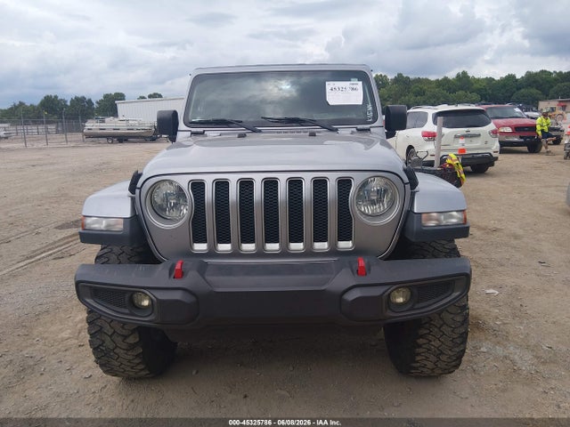 Jeep Wrangler Sahara 4x4