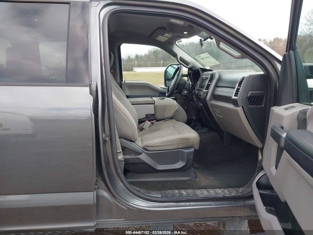 Ford F-250 Xlt