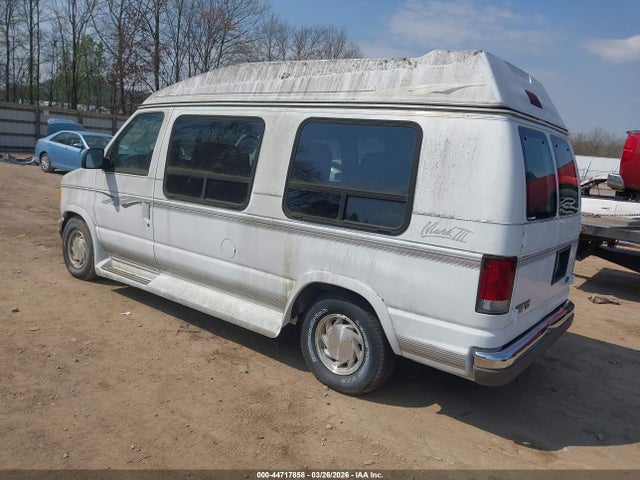 Ford Econoline E150 Van