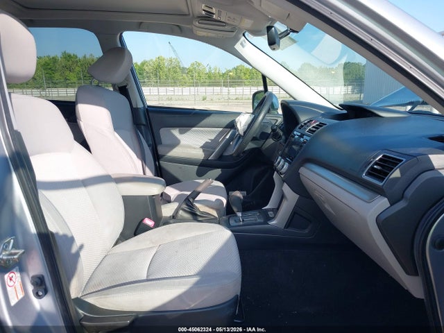 Subaru Forester 2.5i Premium