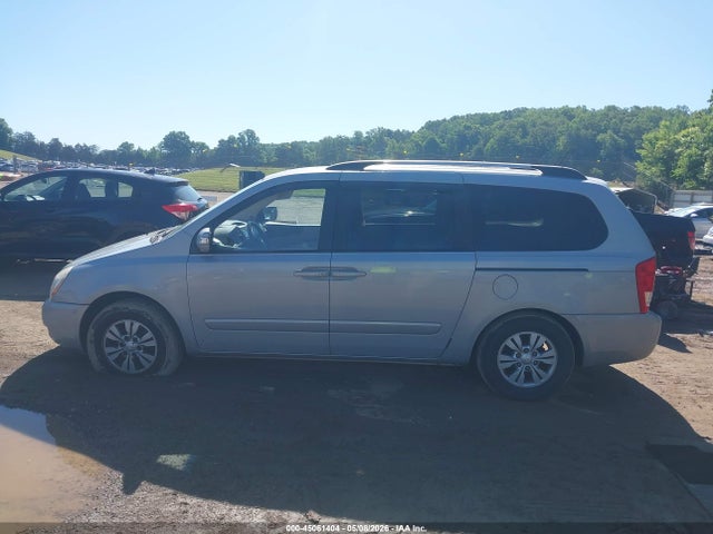 Kia Sedona Lx