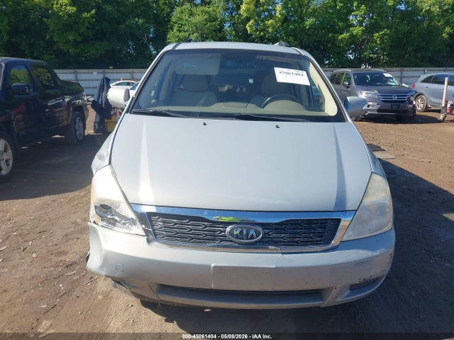 Kia Sedona Lx