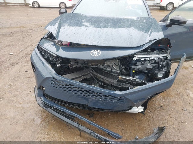 Toyota Crown Signia Limited