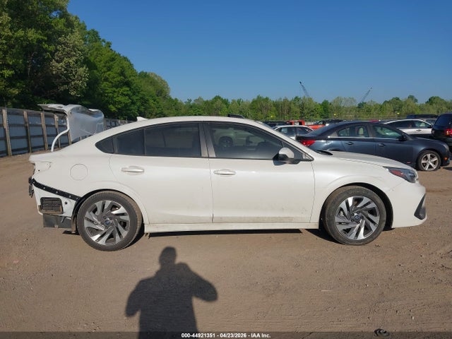 Subaru Legacy Limited