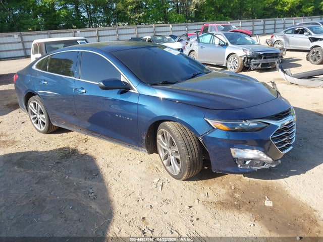 Salvage Chevrolet Malibu Image