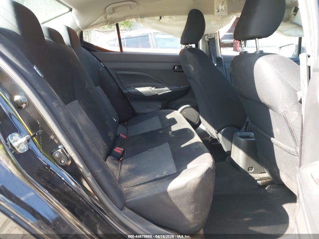 Nissan Versa 1.6 S
