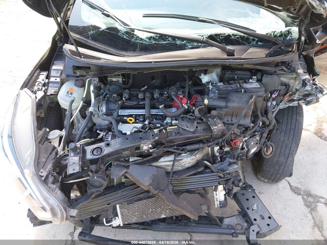 Nissan Versa 1.6 S