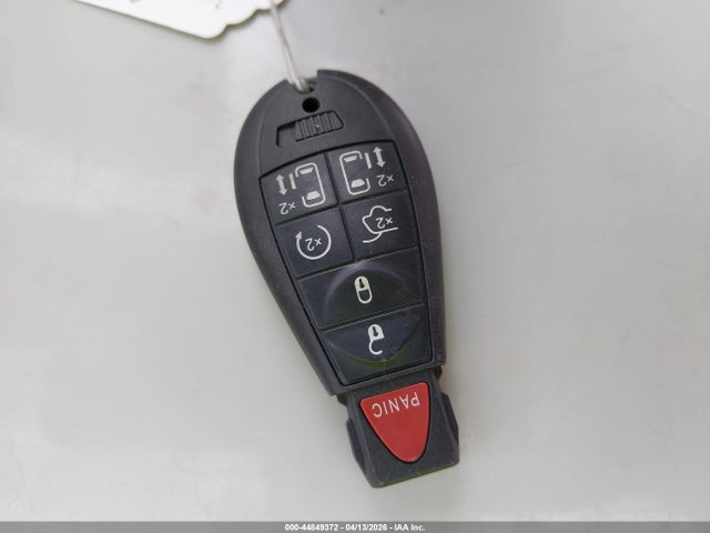 Chrysler Town & Country Touring Plus