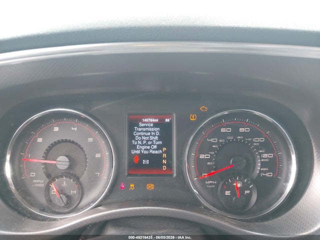 Dodge Charger Se