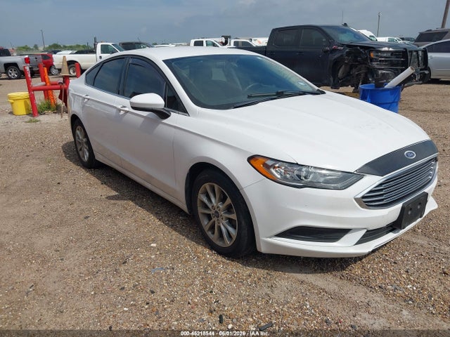 Salvage Ford Fusion Image