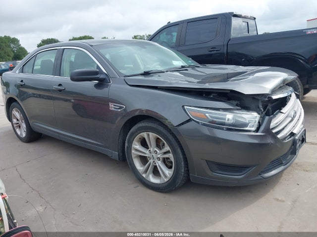 Ford Taurus Se