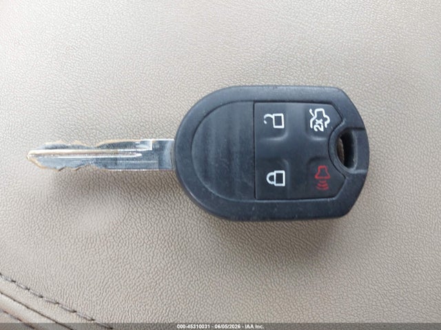 Ford Taurus Se