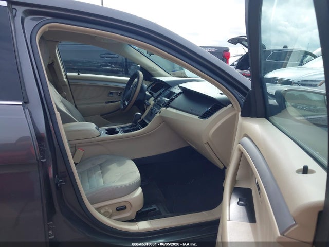 Ford Taurus Se