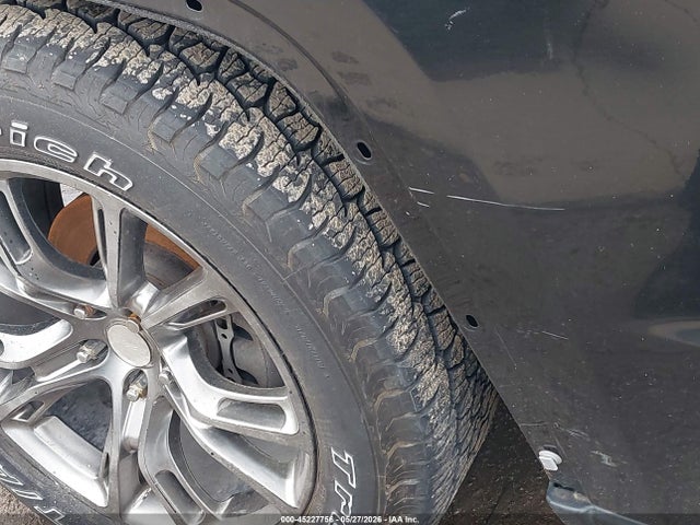 Jeep Grand Cherokee Laredo