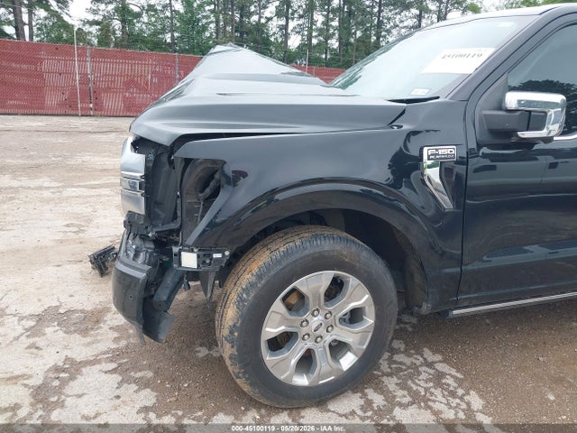 Ford F-150 Platinum