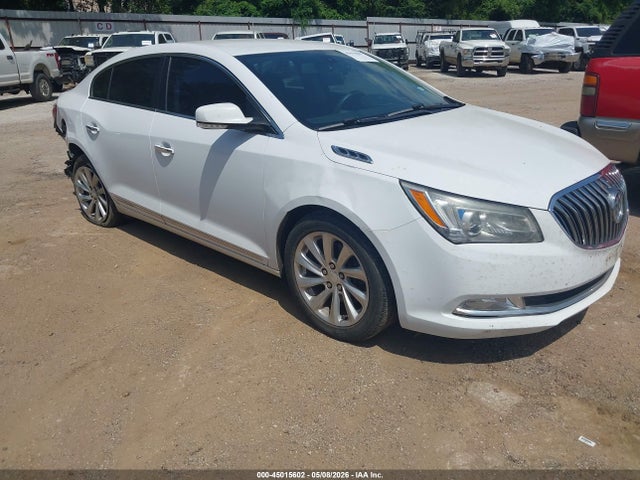 Salvage Buick LaCrosse Image