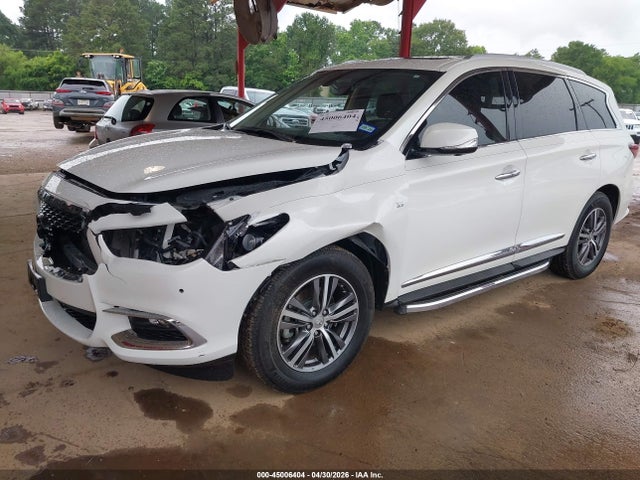 INFINITI Qx
