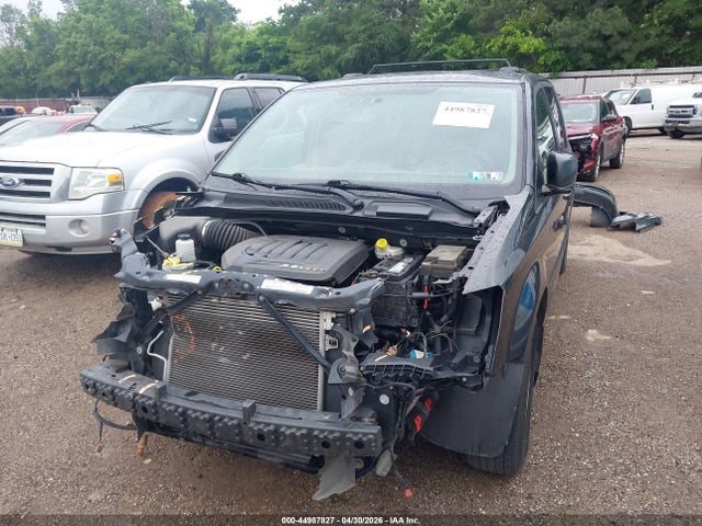 Dodge Grand Caravan Crew