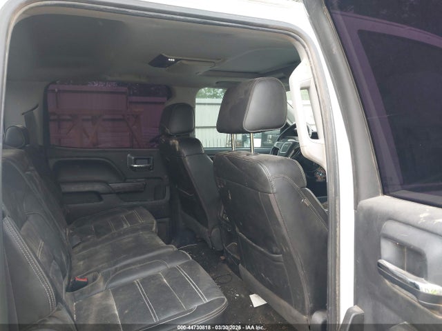 General Motors Sierra 3500HD Denali