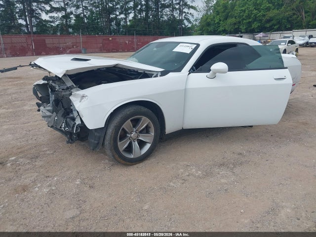 Dodge Challenger Sxt