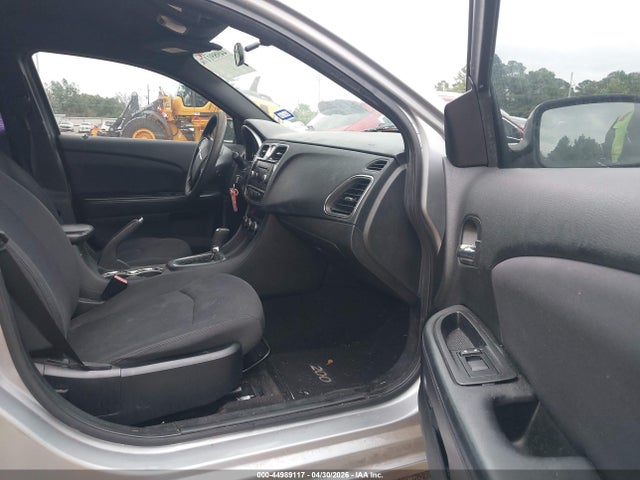 Chrysler 200 Lx
