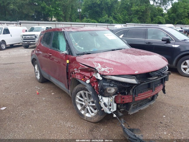 Salvage Chevrolet Trailblazer Image