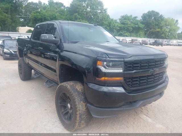 Salvage Chevrolet Silverado 1500 Image